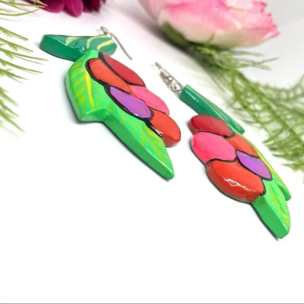 VINTAGE⚜️Painted Wooden Fruit Colorful Earrings - Picture 4 of 6